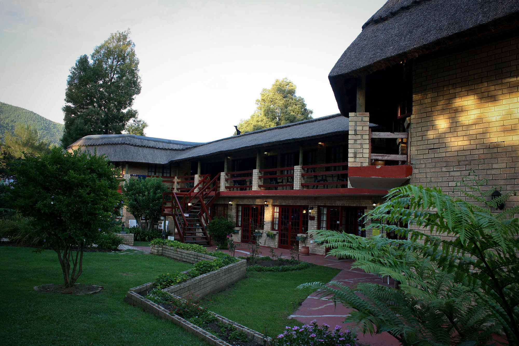 Storms River Guest Lodge Stormsrivier Εξωτερικό φωτογραφία